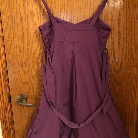 Special ocassion dress - Picture 3 of 8